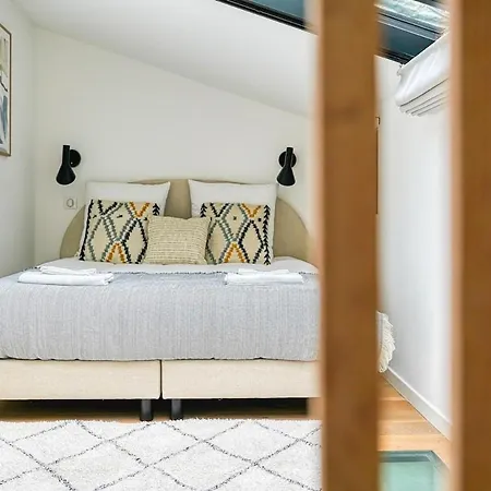 Superbe Loft Lumineux Alesia- Ii דירה